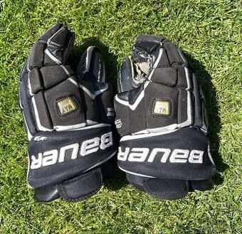 Hokejové rukavice Bauer supreme totalone vel. 12