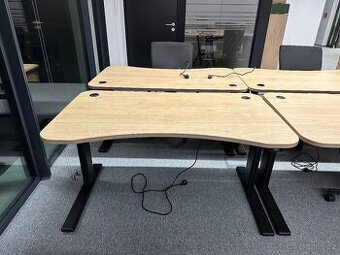 Polohovatelné kancelářské stoly