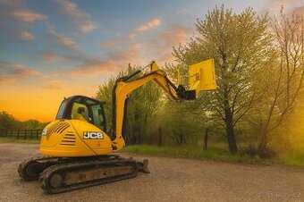 Bagr JCB 8085. Klima, 2x lyžica, kosačka. - 1