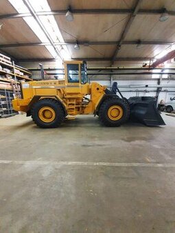 Nakladač VOLVO BM L150