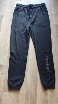 Chlap.sportovní tepláky v.152