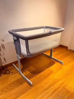 Dětská postýlka Chicco Next2Me Air - šedá