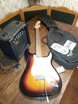 Elektrická kytara Stagg