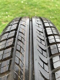 Pneu Continental 175/65/R14