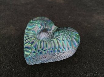 Predám sklenený stojan na sviečku Srdce