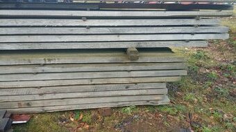 Modřínové řezivo 3 m3 ( 18 000,- za m3) nebo dohodou.