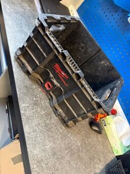 Milwaukee Přepravka Packout™
