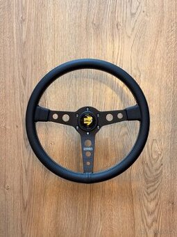 Volant sportovní Momo style Prototipo černý