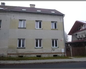 Rodinný dům v obci Aš, okr. Cheb, ID 8221e 2204