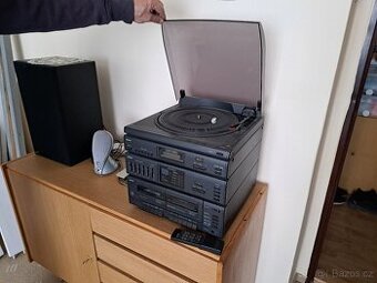 Rádio věž sanyo DCX 49 + reproduktory