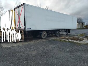 Prodám Schmitz skříň poškozena, podvozek Saf.