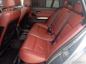 Bmw e91 - kožené zadní sedačky