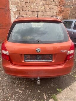 Škoda Fabia2 combi 1.4 i( kód barvy9771)