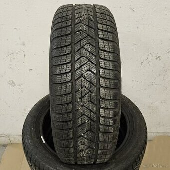 Zimní pneumatiky 7mm Pirelli 205/50 R17 A026