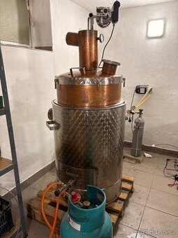 Kotel na vaření piva 140L - měď a nerez