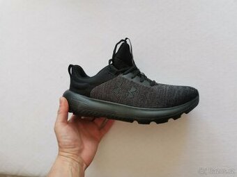 Boty Under Armour vel. Eur 42