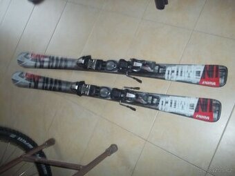 Carvingové lyže Volkl 142 cm