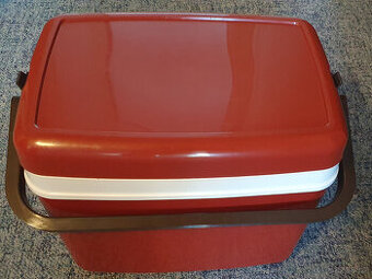 chladicí box 42 l