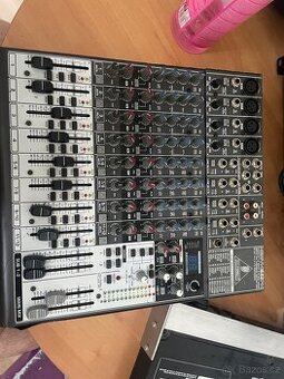 Mixážní pult Behringer Xenyx X 1622usb