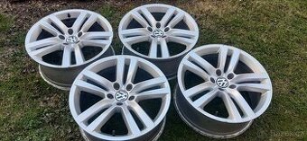 Alu kola 18" passat