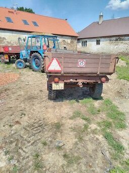 Vlek za traktor 3,5t sklápěcí hydraulicky