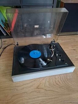 Gramofon Tesla G710A plně funkcni
