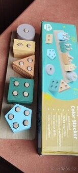 Montessori hračky pro 18 měsíců plus