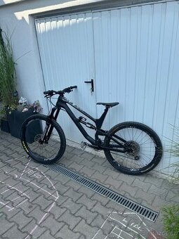 Canyon Torque CF 9