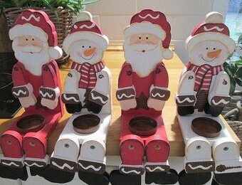 4x svícen či adventní dekorace