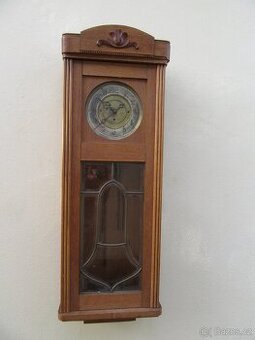 Nabízím starožitné pendlovky Gustav Becker. Hodinový stroj k