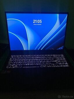 Asus Vivobook 16 M1605YA