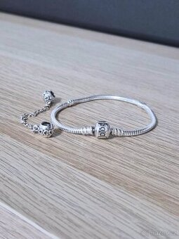 Pandora naramek a bezpecak