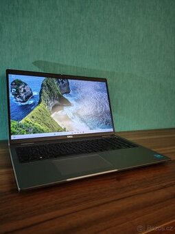 Dell Latitude 5520 – Intel Core i3-1125G4 | 8 GB RAM |256 GB