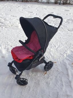 Sportovní kočárek Valco Snap 4 včetně vybavení