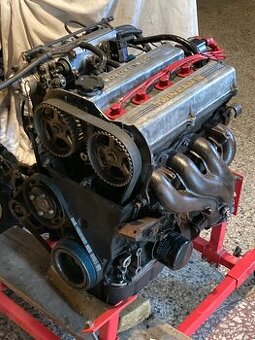 Suzuki swift GTi motor - 1