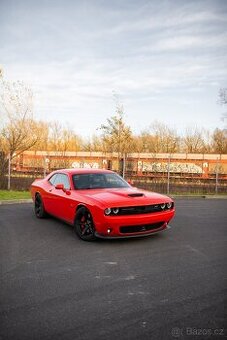 DODGE Challenger 6.4 SRT V8 HEMI