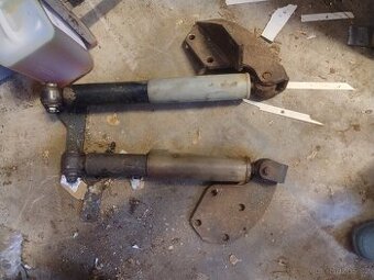 Posilovač řízení Zetor