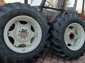 16,9-30  Dvě obutá kola Zetor Cultor Top