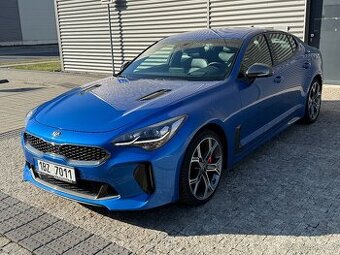 Kia Stinger 3.3 TGDI V6 272 kW 4WD GT-Line r.2018 ČR, 1.Maj