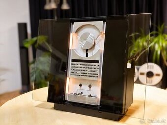 BeoSound 2500 Overtur - designový hudební systém Bang & Oluf