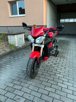 Triumph Speed Triple 1050