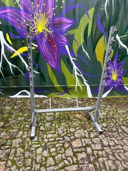 Stojany dřepy/ benchpress