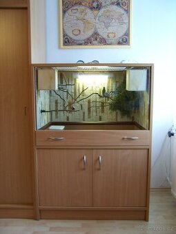 Bednová klec pro astrildy