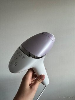 Philips Lumea IPL 8000 Series BRI947/00 – jako nová + záruka