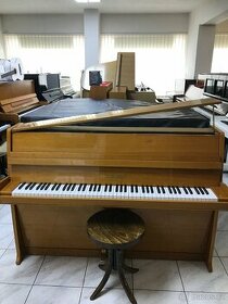 Pianino Grotrian Steinweg se zárukou 2 roky, doprava zdarma