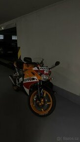 Honda cbr 125r repsol