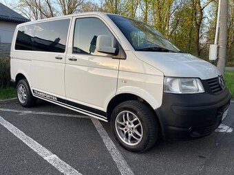 Volkswagen Transporter T5 1.9TDI 77kw