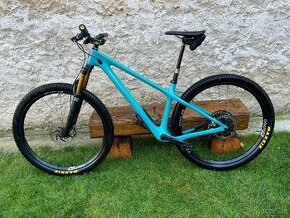 Yeti Arc TurQ Series vel.M