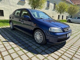 Opel Astra 1.6i