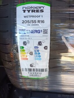 Prodám letní sadu NOVÉ Nokian Wetproof 1 205/55 R16 91V - 1